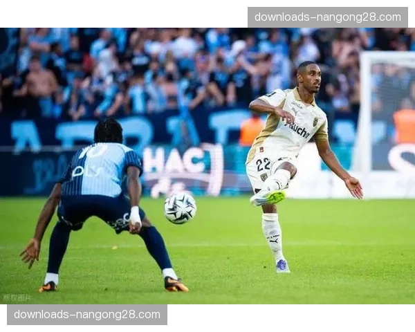 深度分析：朗斯队的高位逼抢战术为何在本赛季法甲屡试不爽？